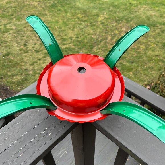 Metal Christmas Tree Stand - Picture 8 of 9